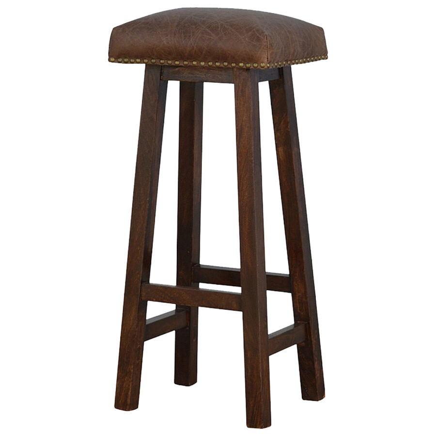 Tabouret de bar en cuir de buffle avec clous en laiton