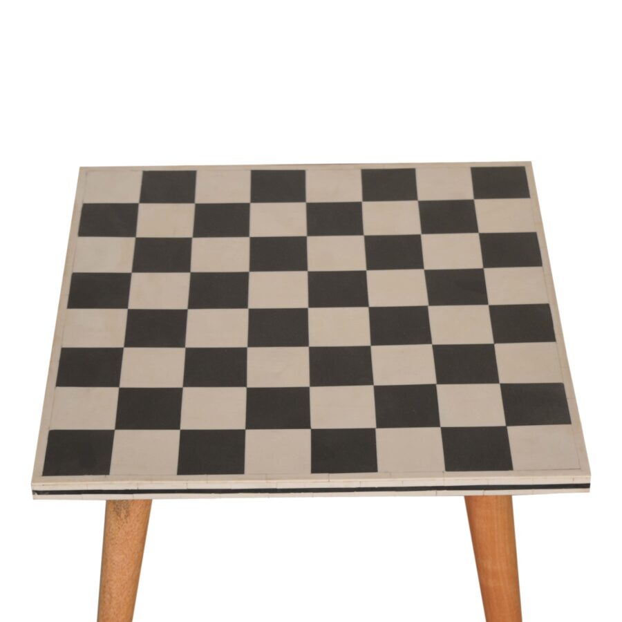 in1521 checkered end table