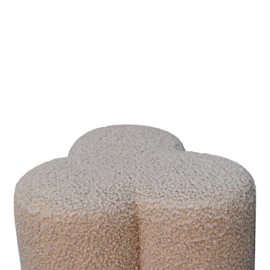 in3474 mud boucle clover footstool