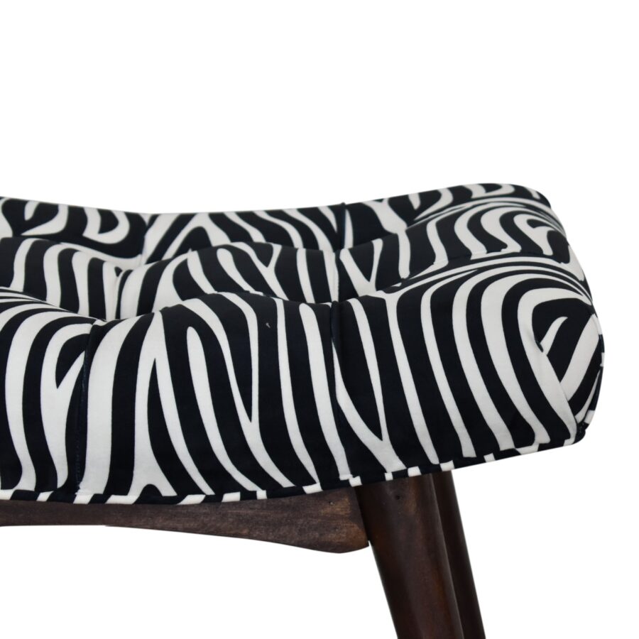 in1713 zebra print curved bench