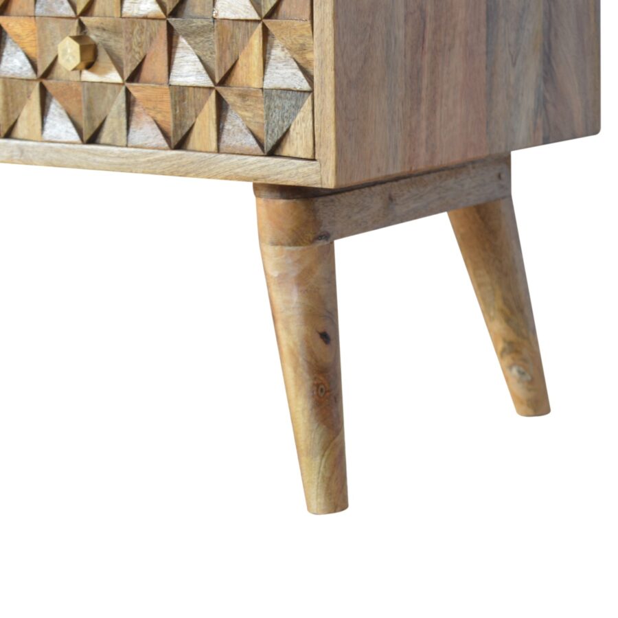 in724 diamond carved media unit