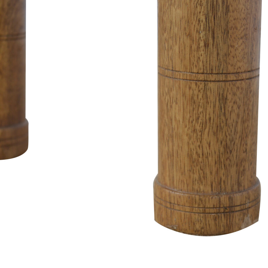 thakat end table