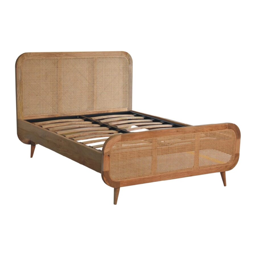 ratanová postel in3610