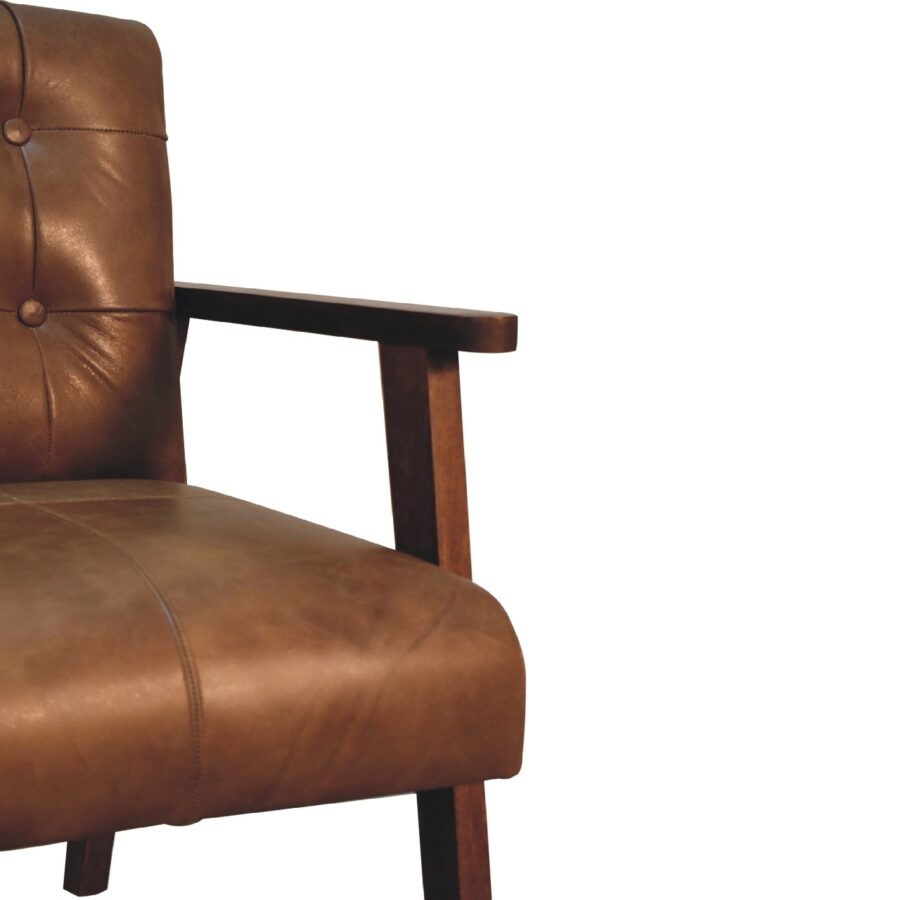 in3579 ruskea puhvelinnahkainen tuoli